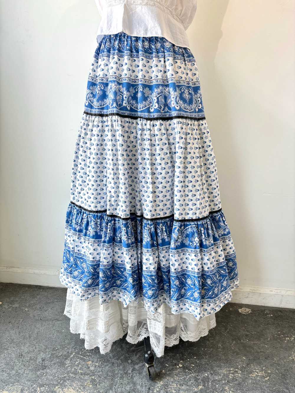 Vintage French Provençal Maxi Skirt - image 5