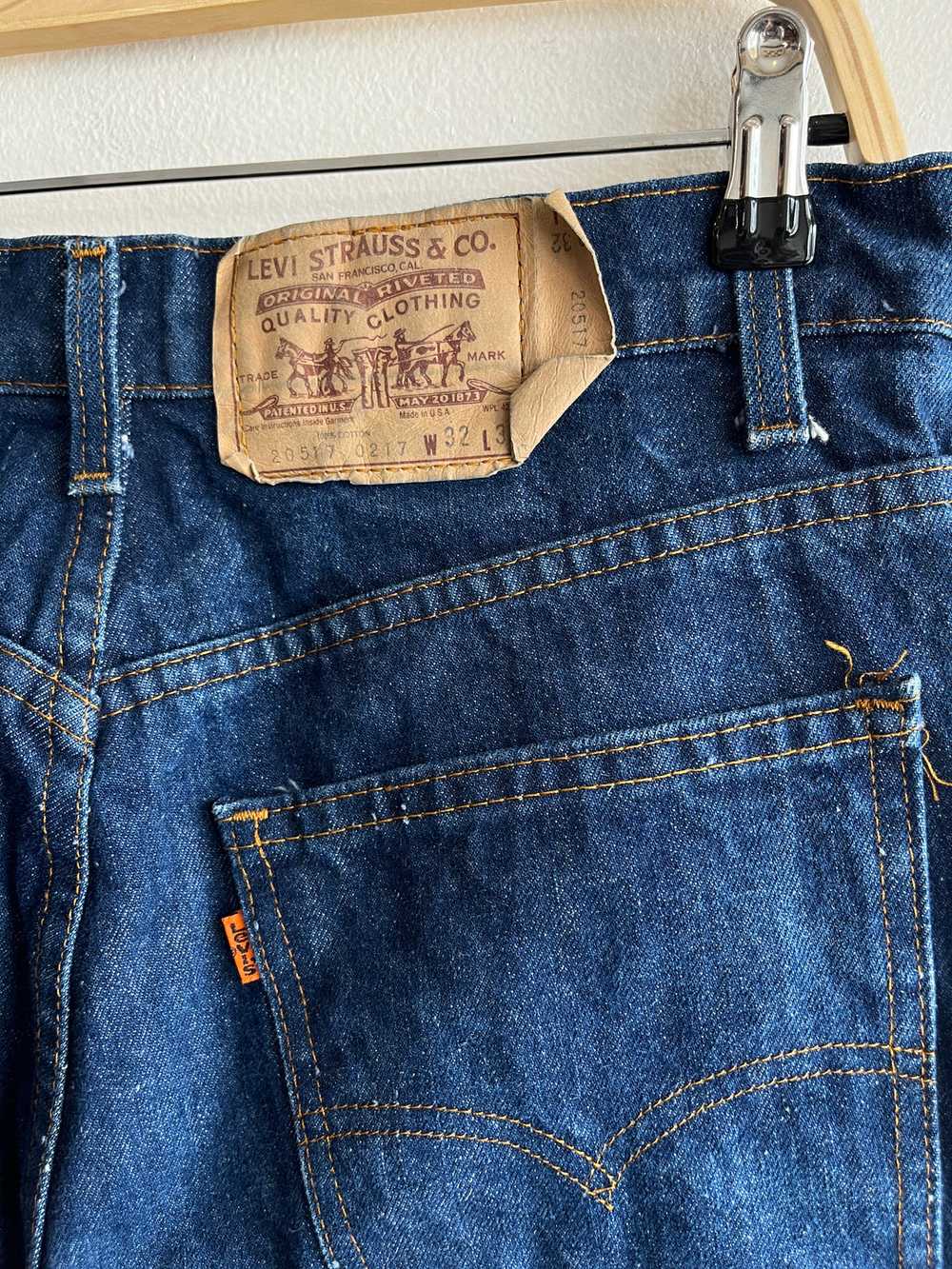 Vintage 1980’s Dark-Wash Levi’s 517 Bell Bottom D… - image 5