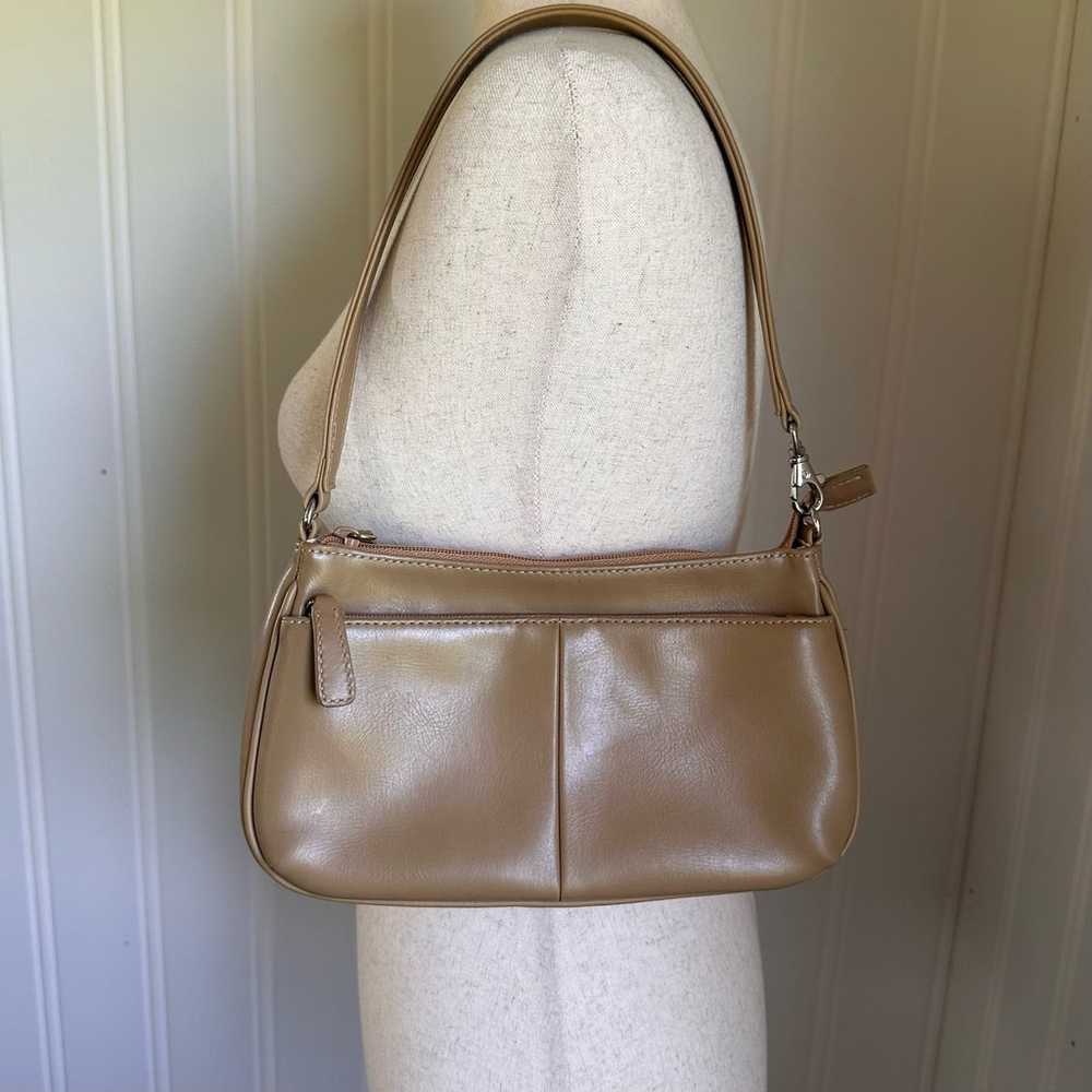 Vintage 90s/Y2K Nine West Tan Mini Shoulder Bag OS - image 2