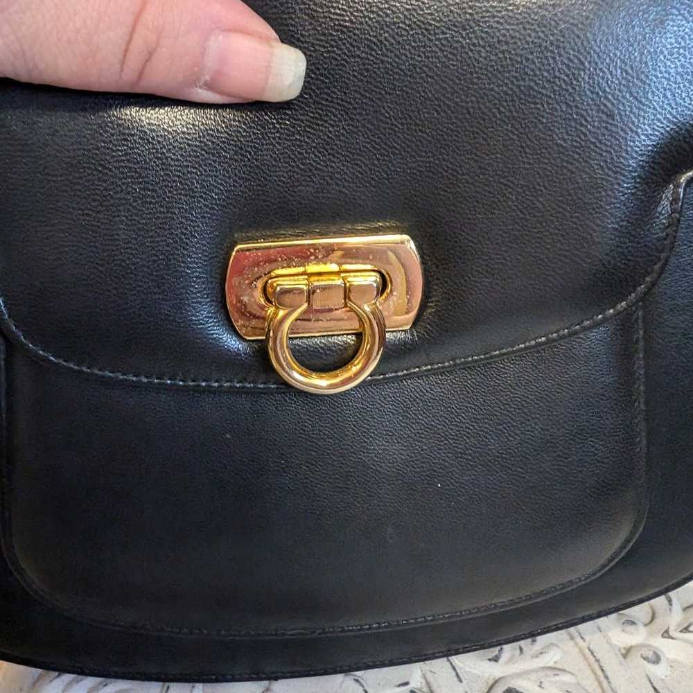 Vintage Carla Mancini turnlock leather crossbody - image 8