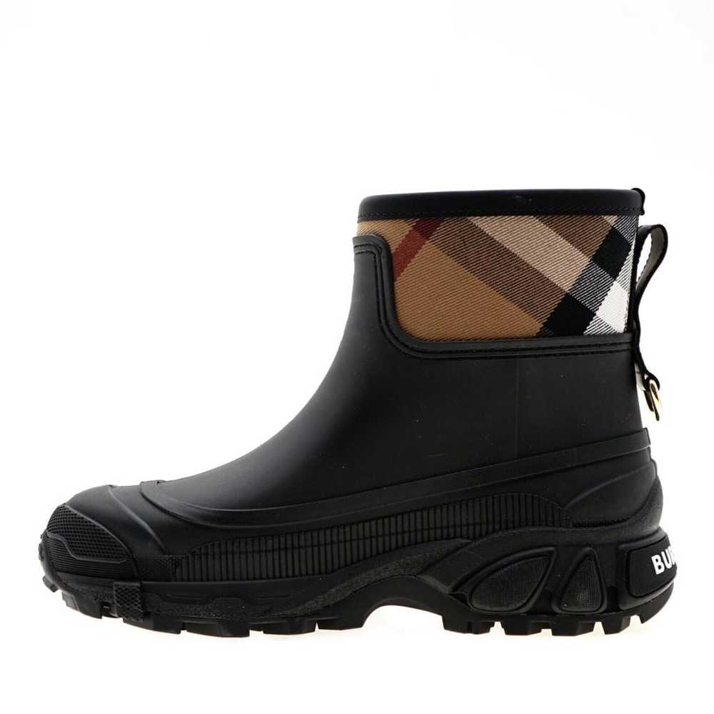 Burberry Ankle boots - image 5