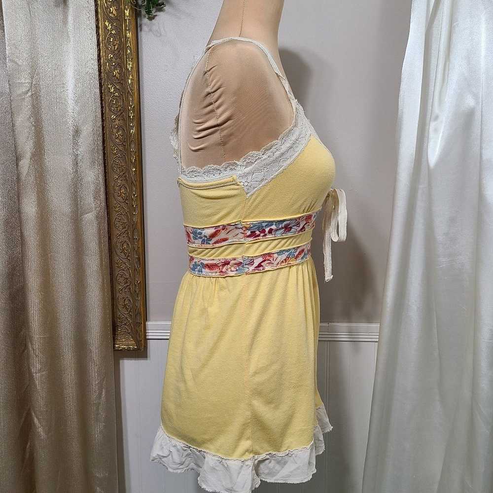 ♡ Y2k ♡ Hollister Lace Babydoll Tank Yellow Floral - image 6