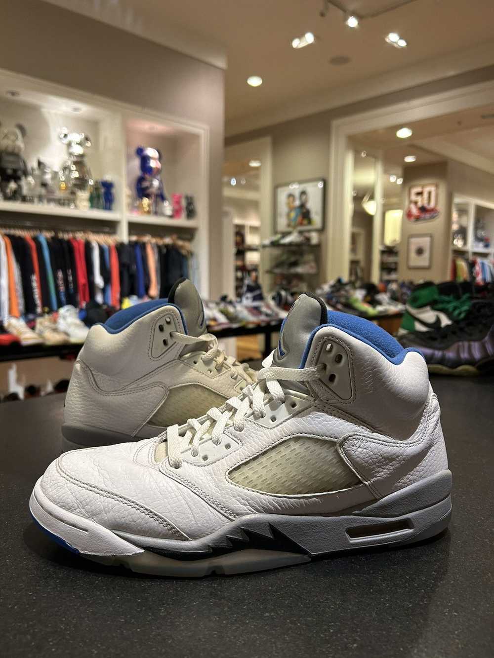 Jordan Brand Jordan 5 Retro White Stealth (2021) - image 1