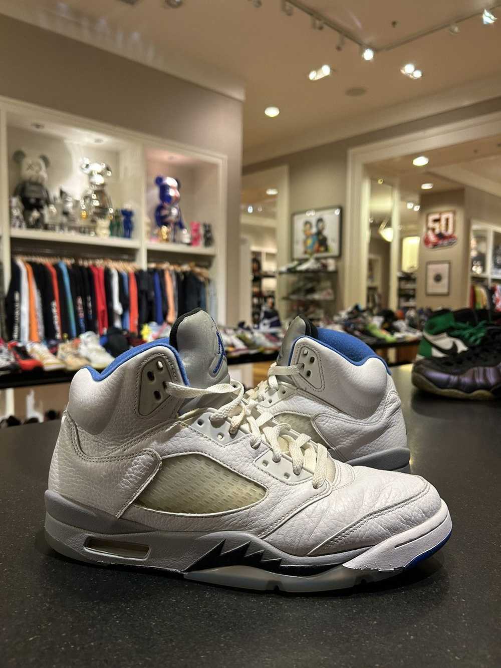 Jordan Brand Jordan 5 Retro White Stealth (2021) - image 2