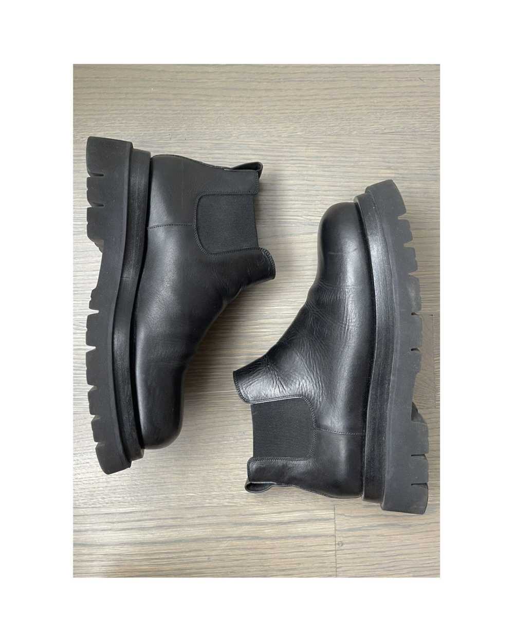 Bottega Veneta Lug boots ($1,350 retail) - image 1