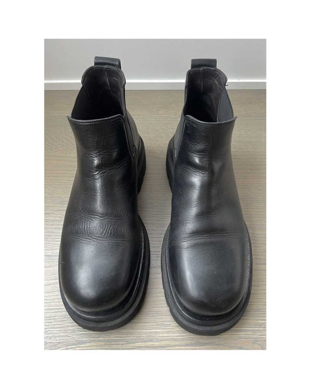 Bottega Veneta Lug boots ($1,350 retail) - image 2