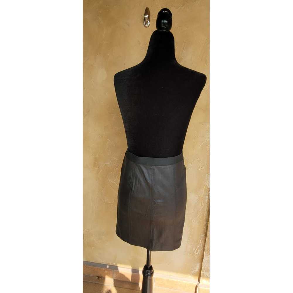 Theory Leather mini skirt - image 4