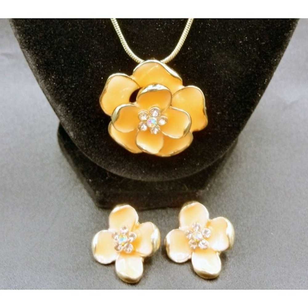 Enameled Peach Colored Floral Necklace & Earring … - image 3