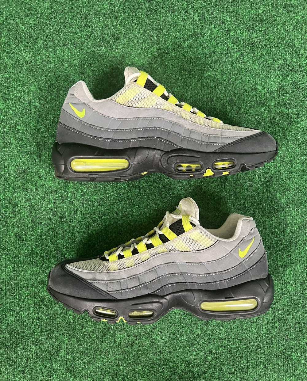 Nike Nike Air Max 95 OG Neon Yellow Green Black 2… - image 2