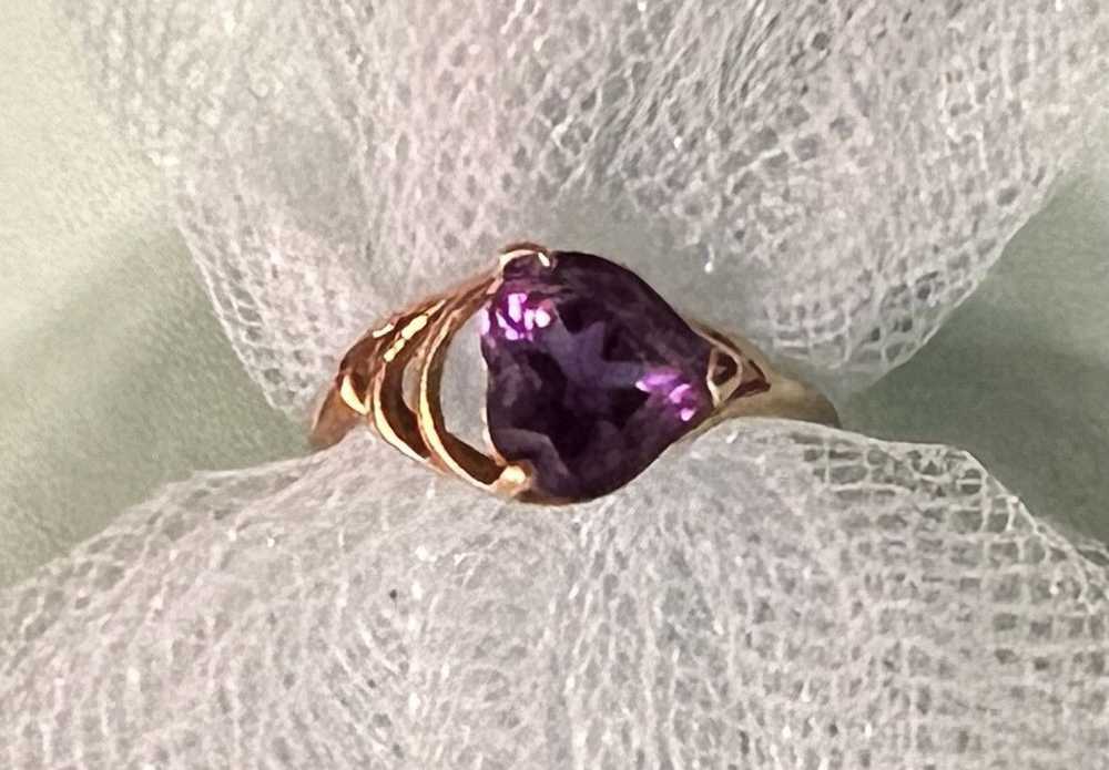 Gold 14K Gold Amethyst Heart Ring - image 7