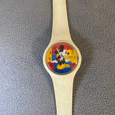 Vintage Lorus Disney Mickey Mouse Quartz Beige Wa… - image 1