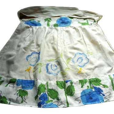 BEAUTIFUL Vintage Apron, Hand Embroidered Flowers… - image 1