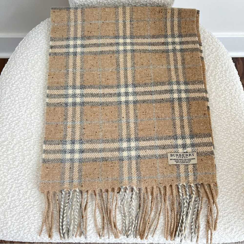 100% Authentic Burberry Scarf vintage nova check … - image 3