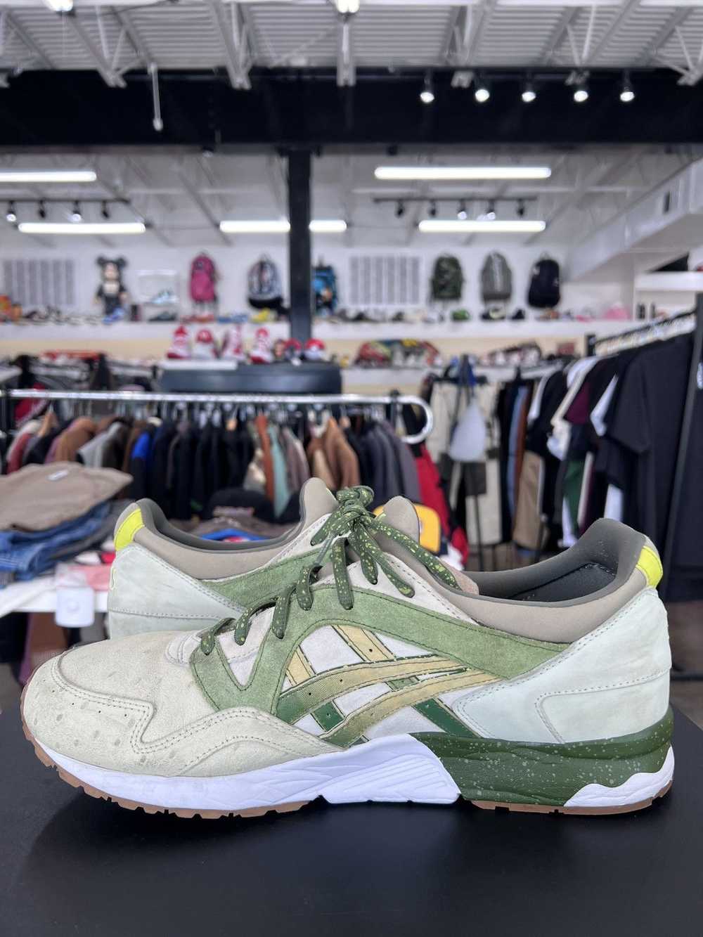 Asics × Feature ASICS Gel-Lyte V Feature Prickly … - image 3