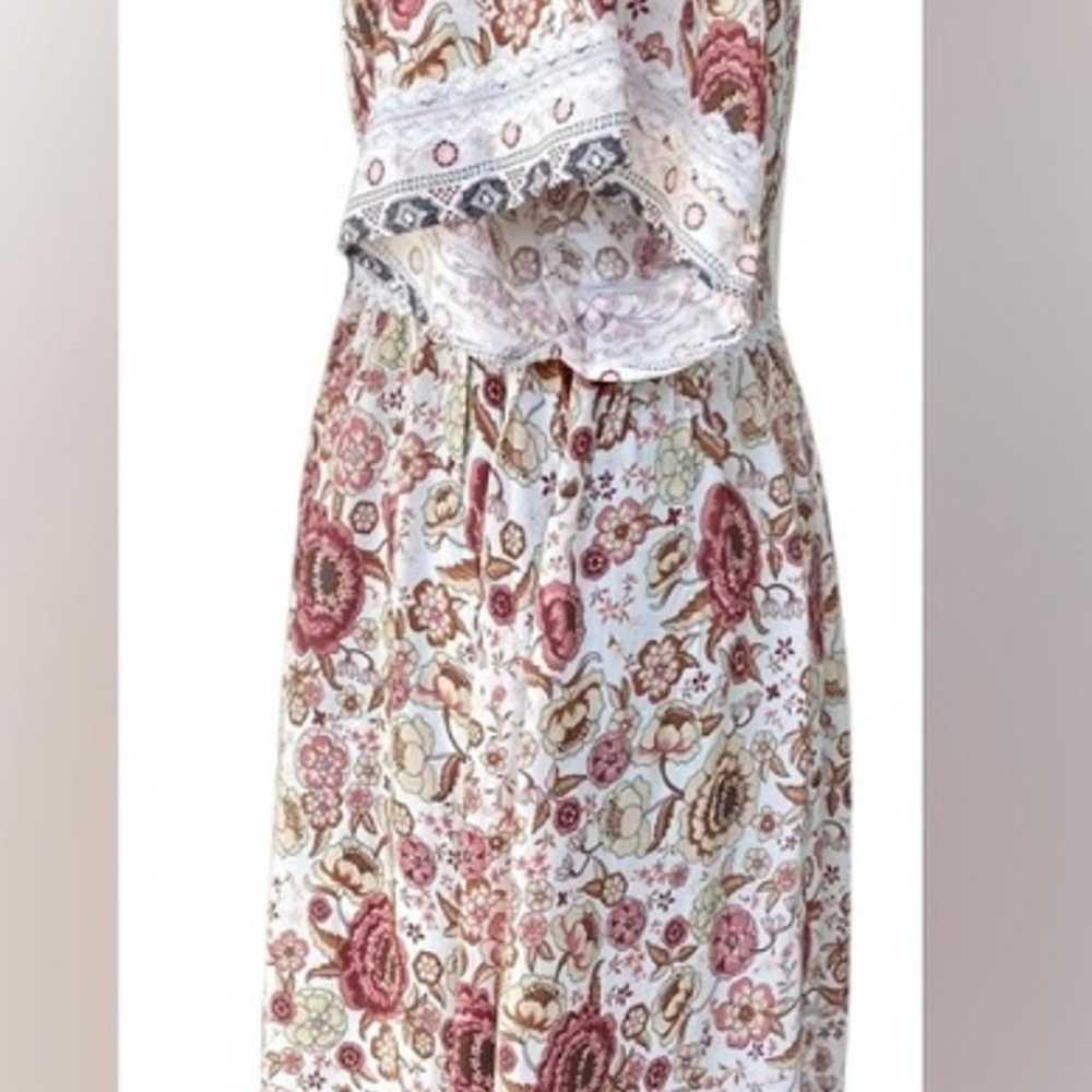 POL Floral Cream Colored Round Neck Maxi Dress Si… - image 3