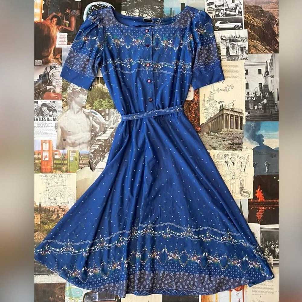 Cute vintage sheer dress - image 1