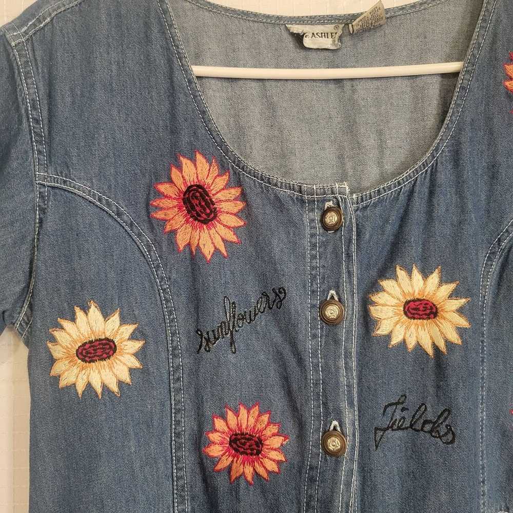 Jane Ashley VTG Denim Embroidered sunflower dress… - image 3