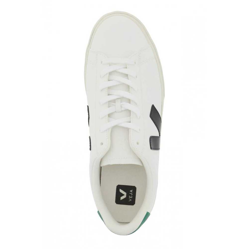 Veja Leather low trainers - image 3