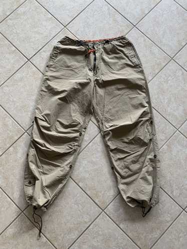 Abercrombie & Fitch Abercrombie and Fitch cargo pa