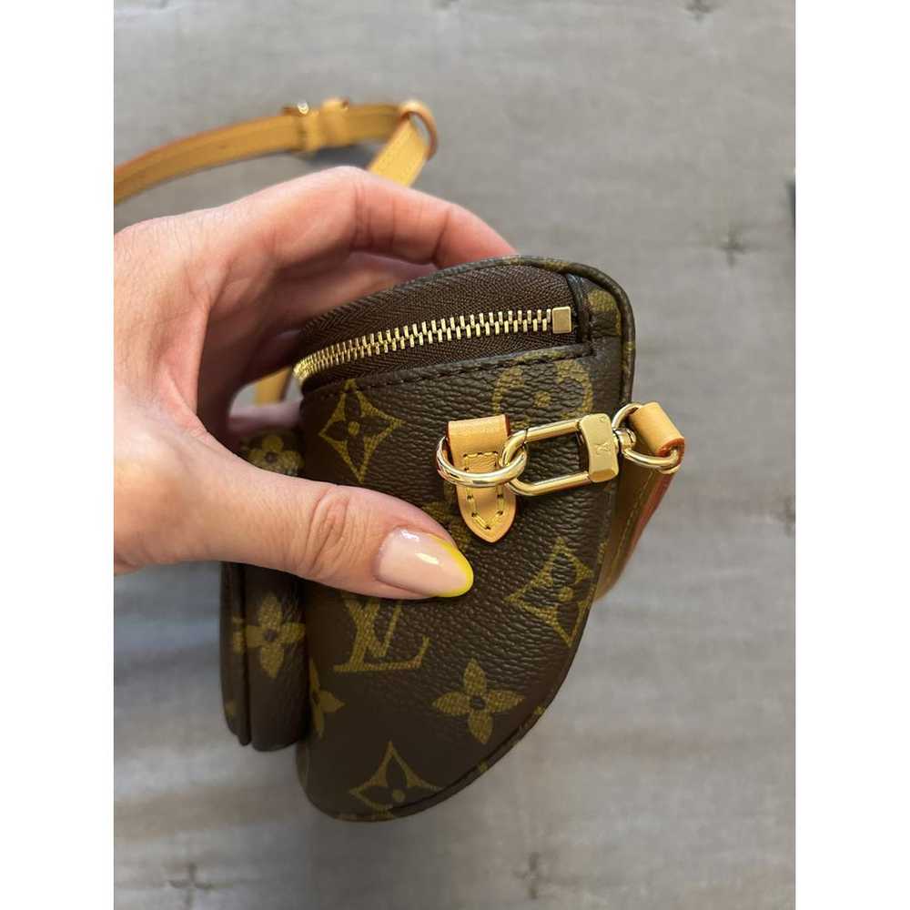 Louis Vuitton Bum Bag / Sac Ceinture cloth handbag - image 5