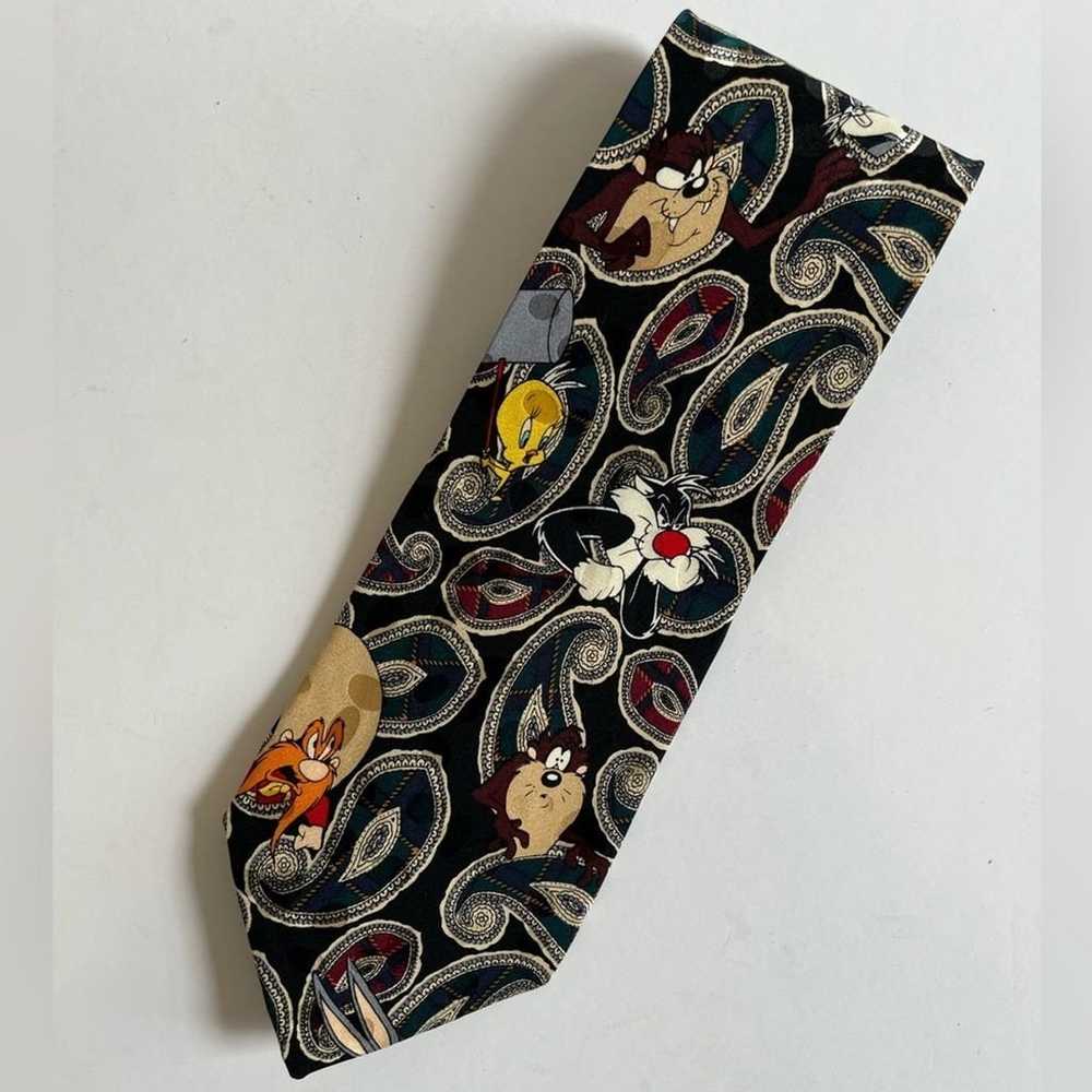 Vintage 1990s Looney Tunes Mania 100% silk paisle… - image 3