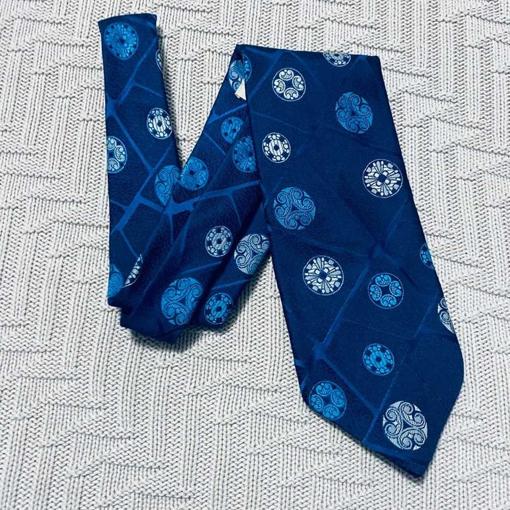 Vintage Gimbels blue patterned tie - image 1