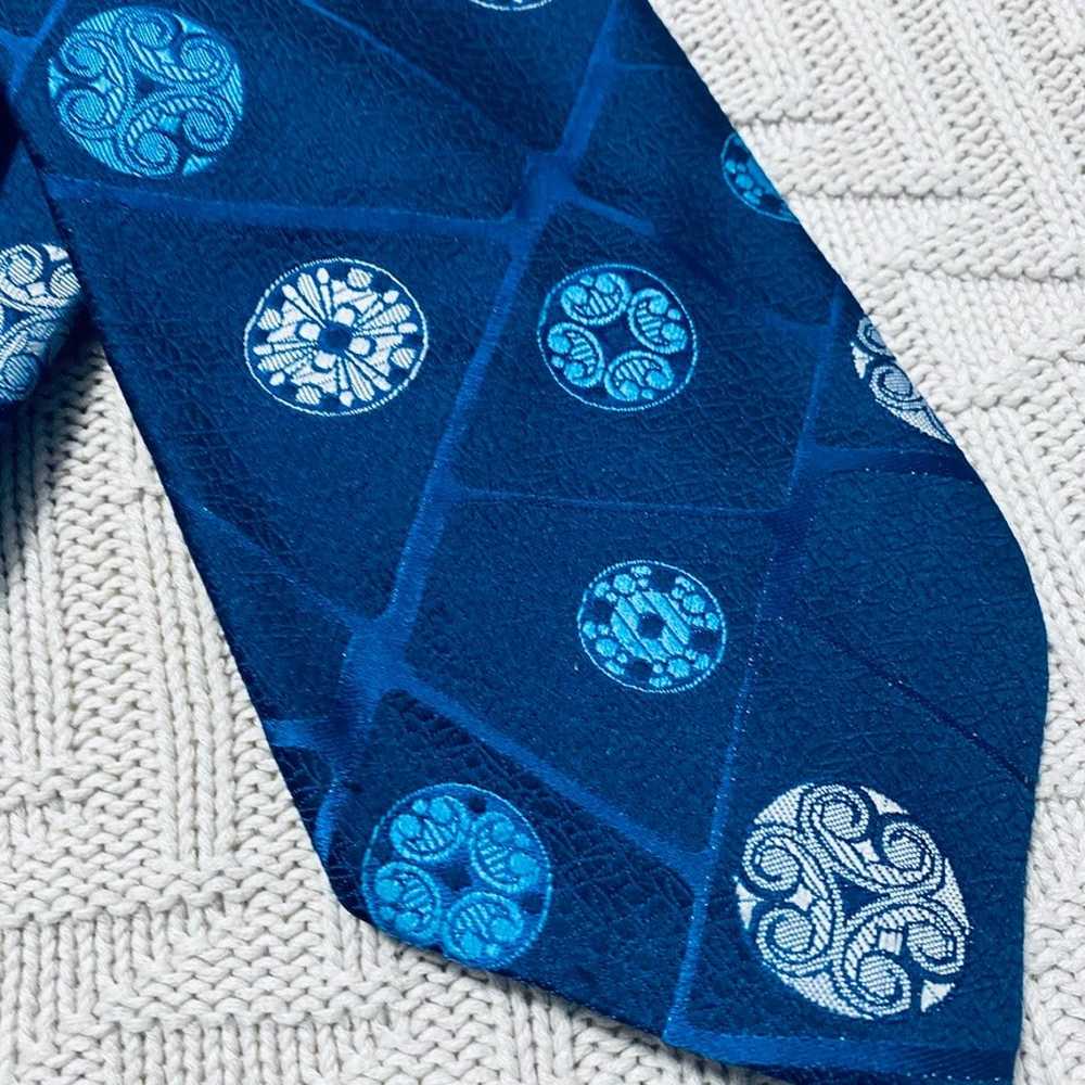 Vintage Gimbels blue patterned tie - image 2