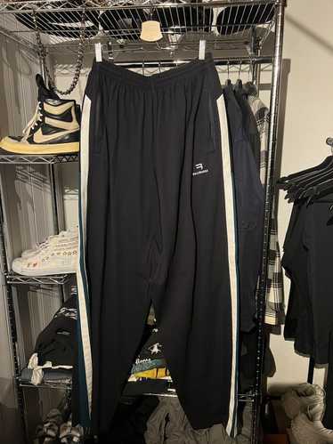 Balenciaga Sporty B sweats - image 1