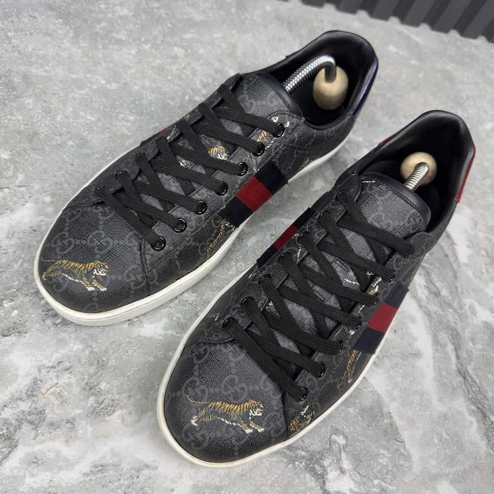 Gucci Ace Web GG Supreme Monogram Tiger Canvas Le… - image 3