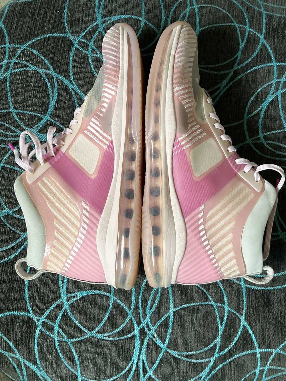 John Elliott Lebron Icon Fuchsia 2019 - image 8