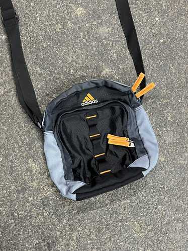 Adidas × Hype × Streetwear Vintage Adidas sling st