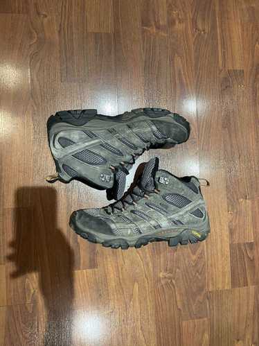 Merrell Gently Used Merrell Moab 2 Mid