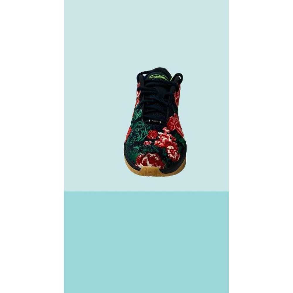 Nike Lebron X Kith Trainers - image 2