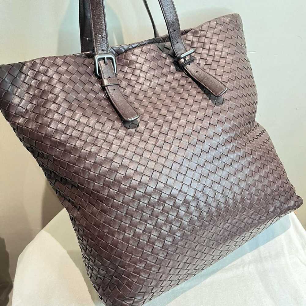 Bottega Veneta Fourre-Tout leather tote - image 6