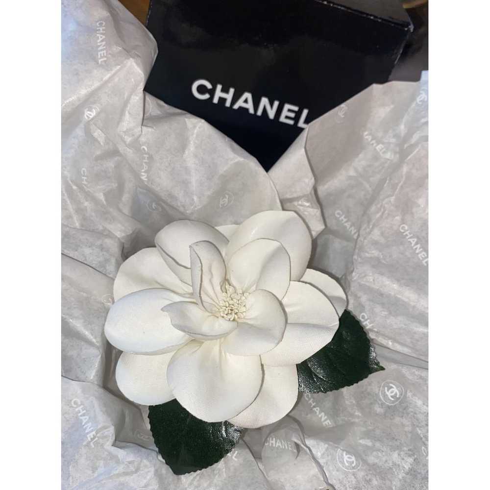 Chanel Camélia silk pin & brooche - image 8