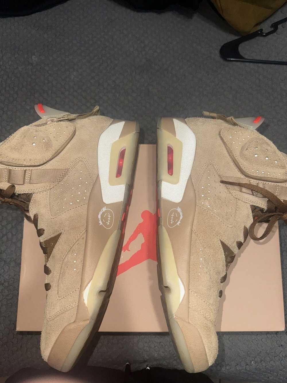 Jordan Brand × Travis Scott Travis Scott x Air Jo… - image 7