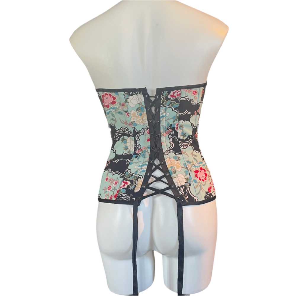 Floral Corset (M) - image 4