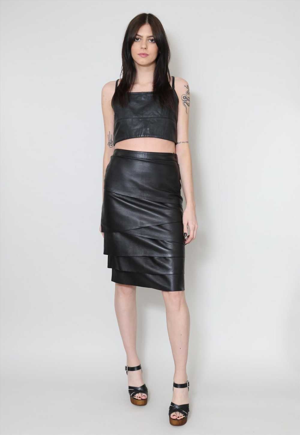 80's Valentino Black Leather Ladies Skirt Soft Ti… - image 2