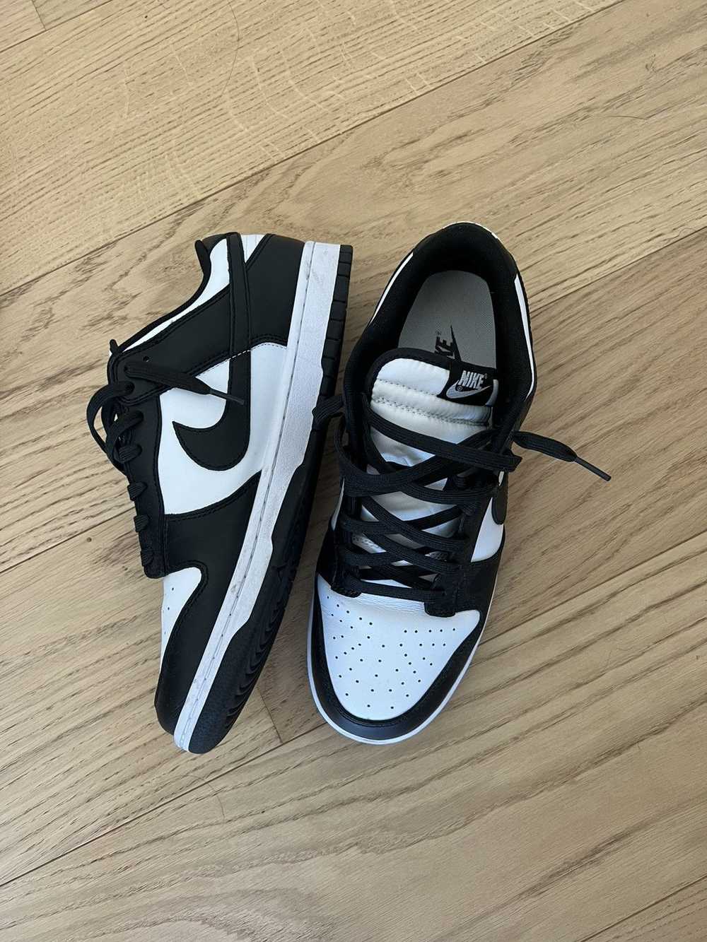 Nike Black/White Dunks US 11 - image 3