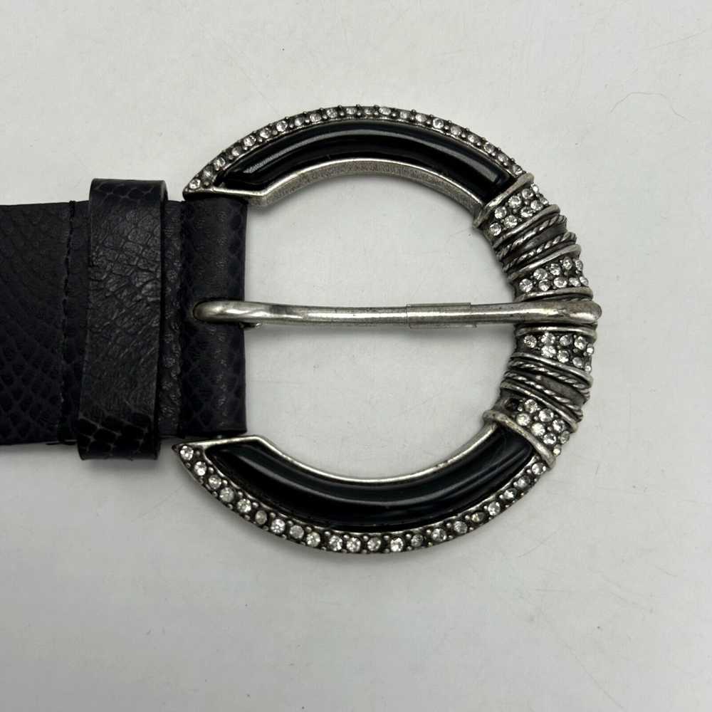 Vintage Womens Wide Black Leather Belt Featuring … - image 2