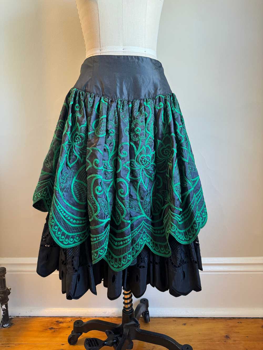 1990’s | Lolita Lempicka | Tulle and Lace Skirt - image 3