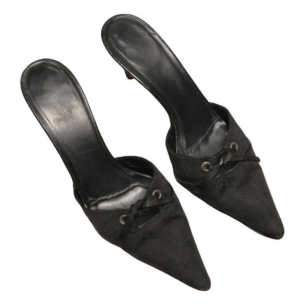 Gucci Cloth heels - image 1