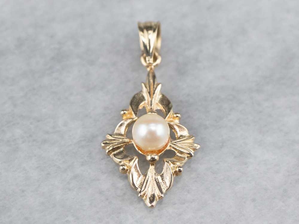 Vintage Botanical Pearl Pendant - image 2