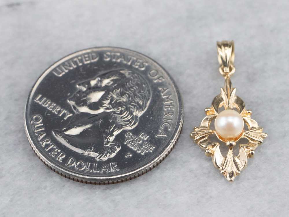 Vintage Botanical Pearl Pendant - image 7