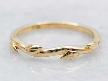 18K Gold Ivy Vine Pattern Band - image 1