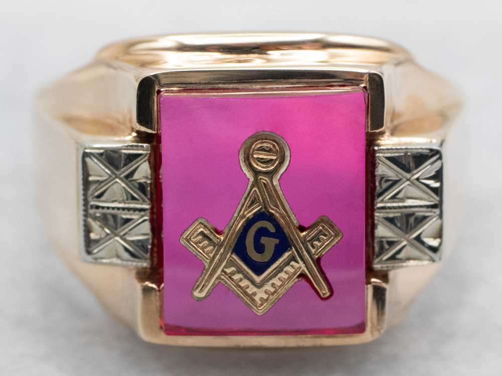 Men's Vintage Gold Synthetic Ruby Masonic Ring - image 1