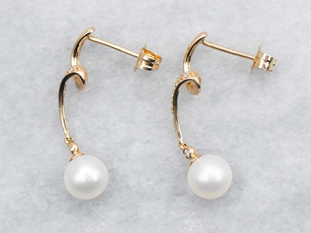 Ribbon Twist Saltwater Pearl and Diamond Drop Ear… - image 2