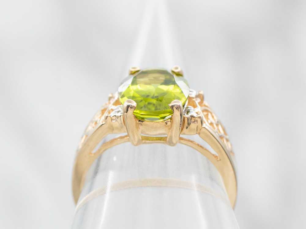 Gold Filigree Peridot Solitaire Ring - image 3