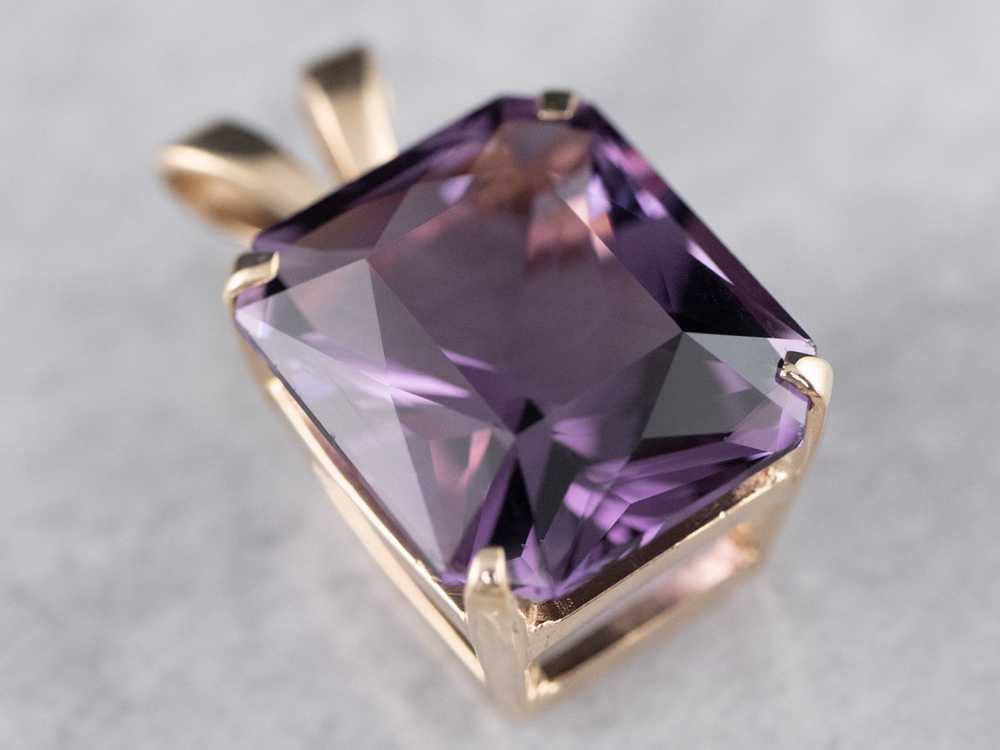 14K Yellow Gold Emerald Cut Amethyst Solitaire Pe… - image 3