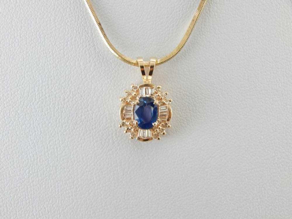 Beautiful and Refined Sapphire and Diamond Pendan… - image 4